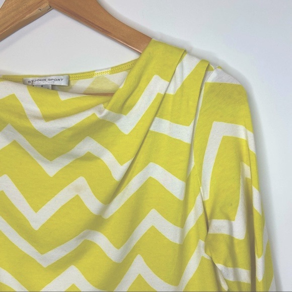 St. John Sport Chevron Print Top - Picture 3 of 12